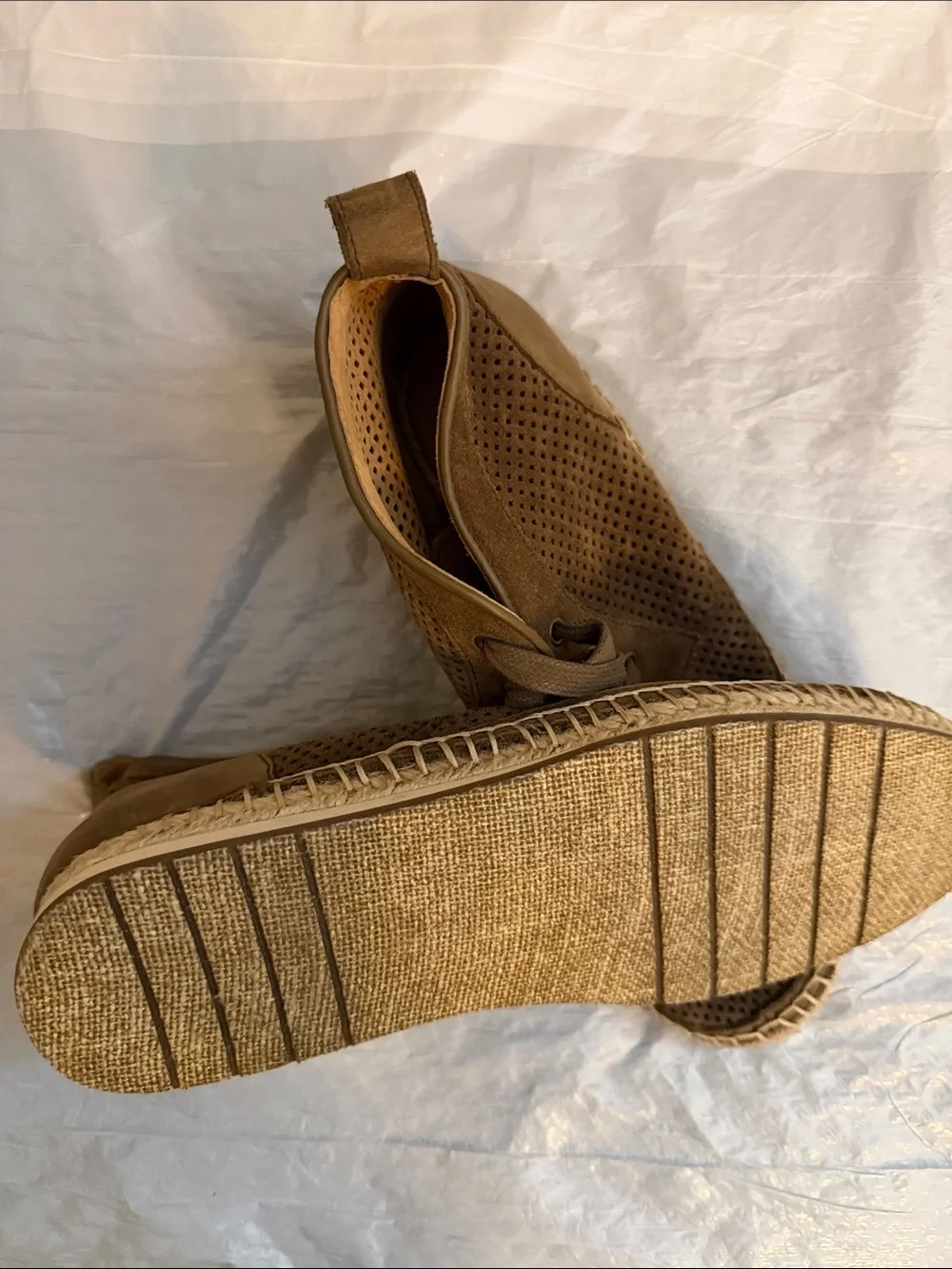John Varvatos suede chukka